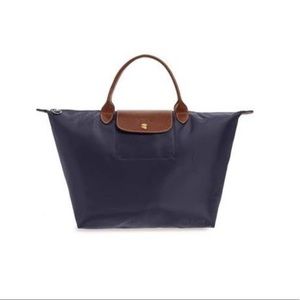 Like new Medium Le Pliage Tote